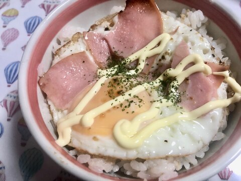 ダイエット☆オートミール目玉焼き丼